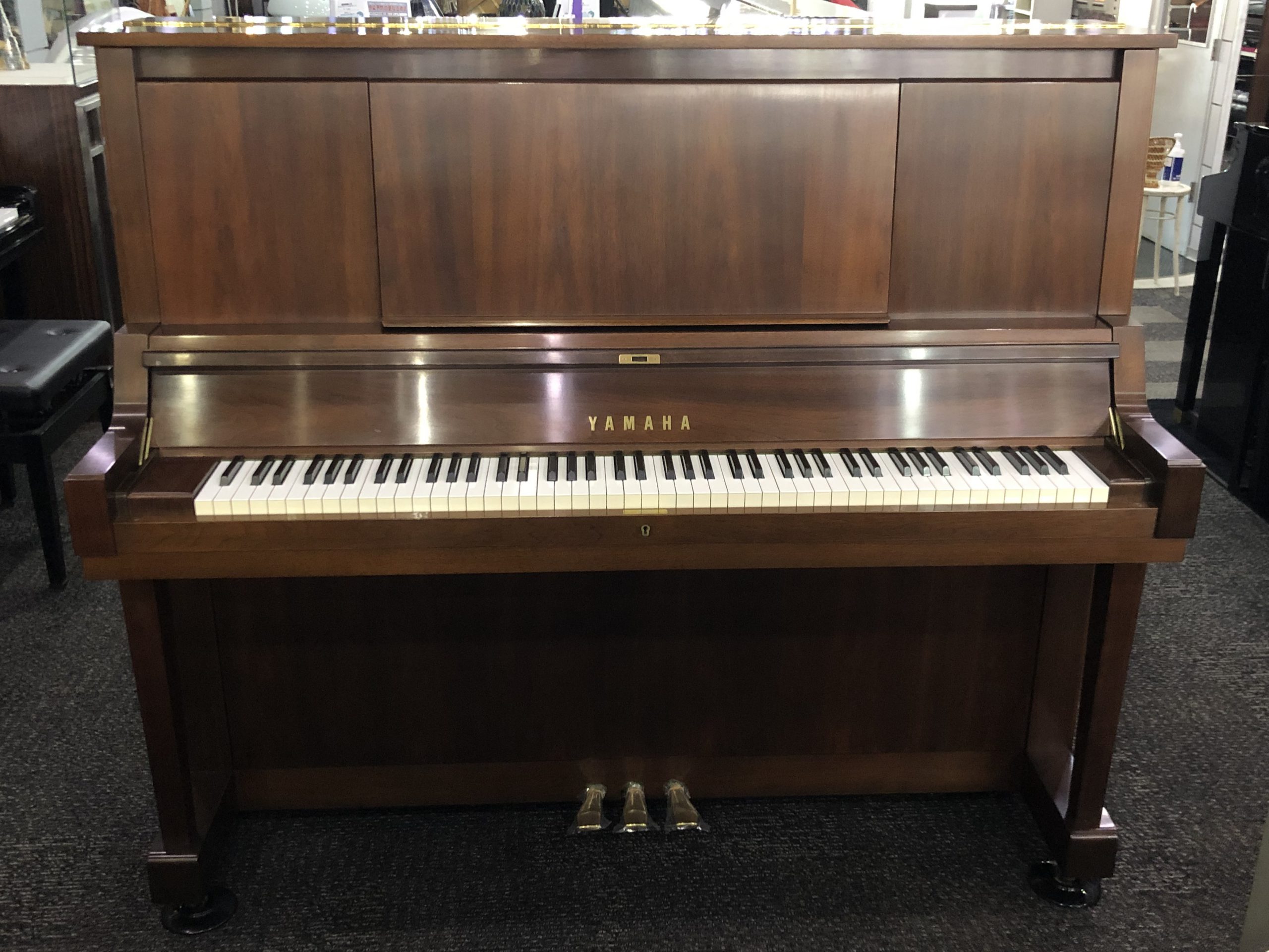 YAMAHA 中古ピアノ W102BW